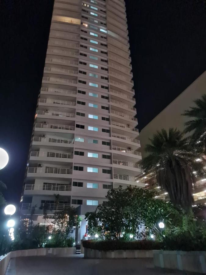 Hotel Vtsix At View Talay 6 Pattaya