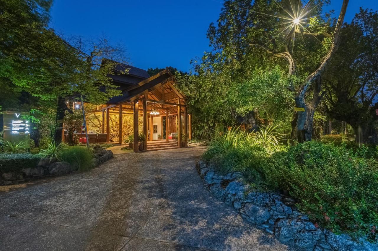 Vanasin Resort Tak