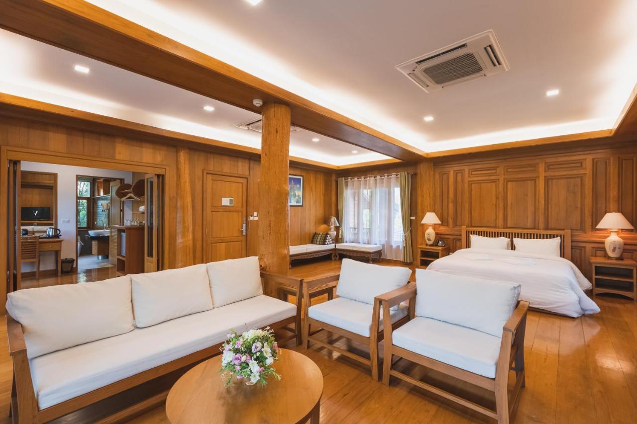 Vanasin Resort *