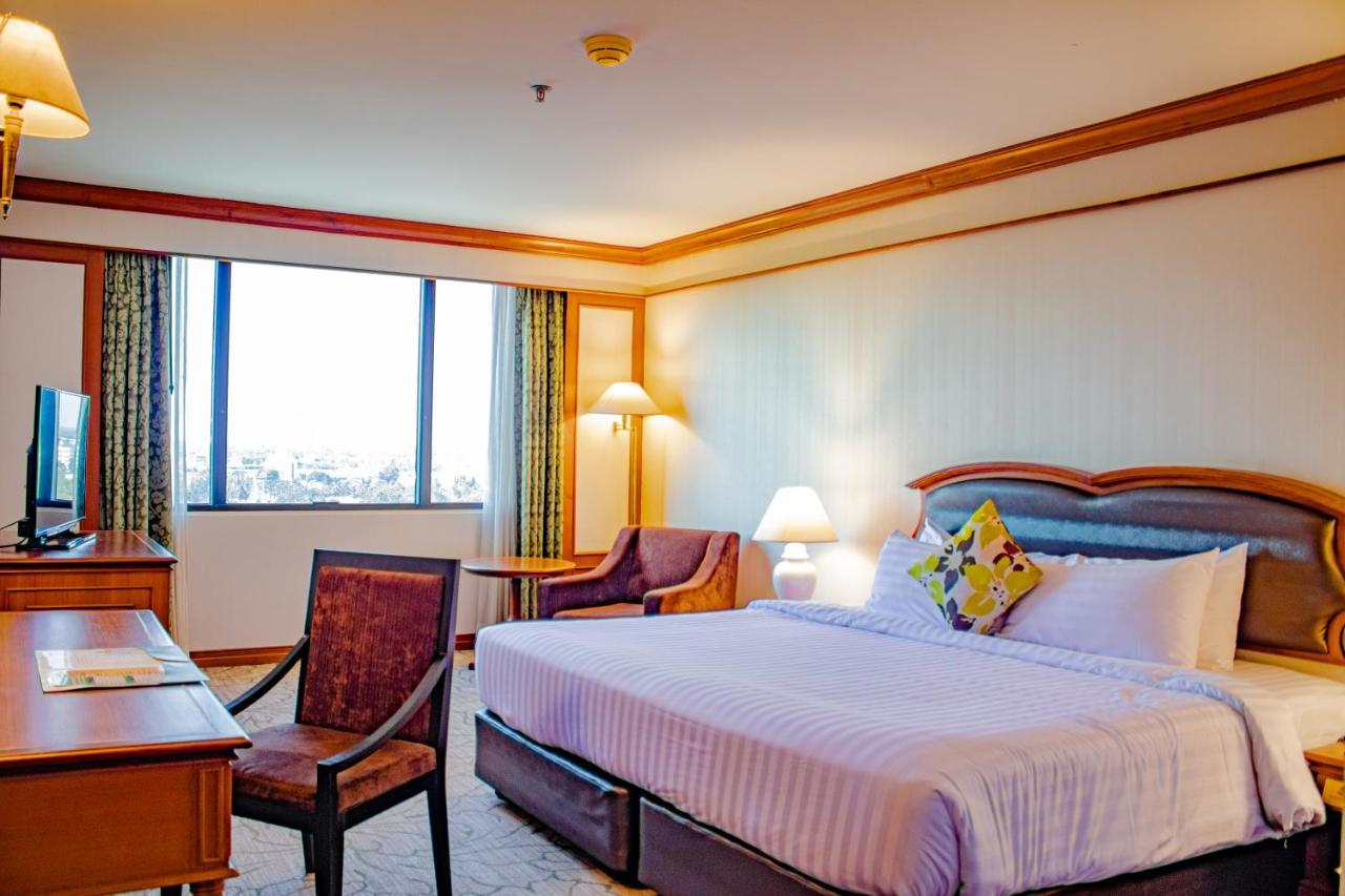 Hotel The Twin Lotus