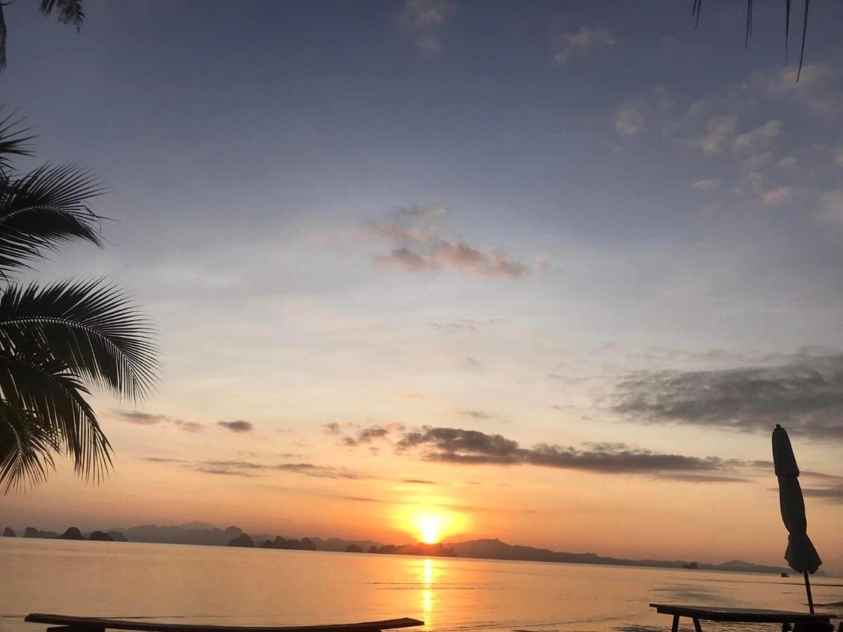 Guest house Koh Yao Yai Sea Breeze House เกาะยาวใหญ่ซีบรีซเฮ้าส์ *
