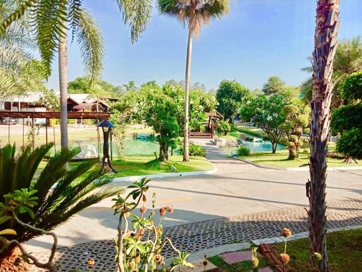 Jintana Resort 3*