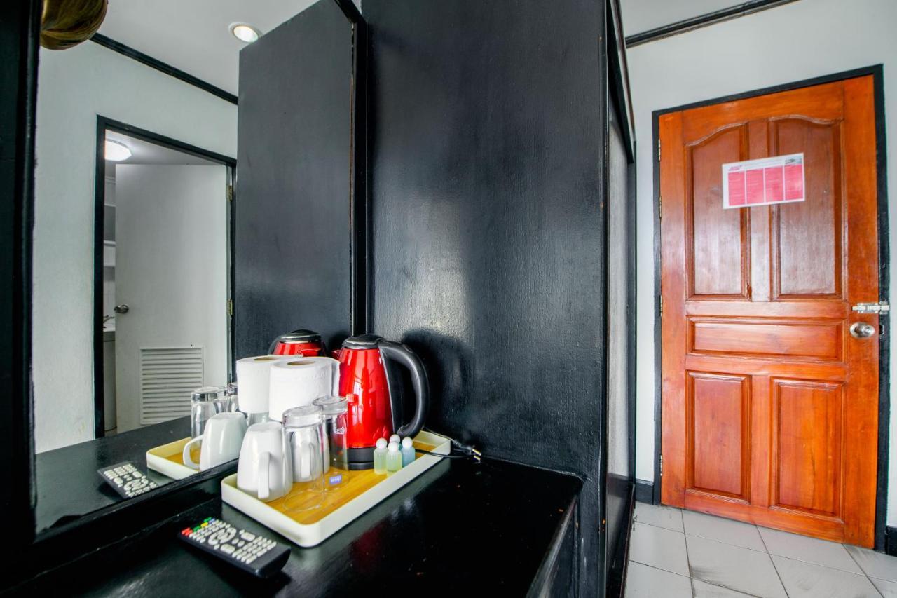 Happy - Beachfront 3* Jomtien Beach