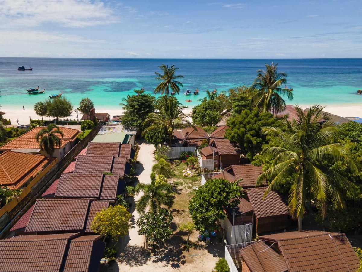Chareena Beachside 2* Koh Lipe