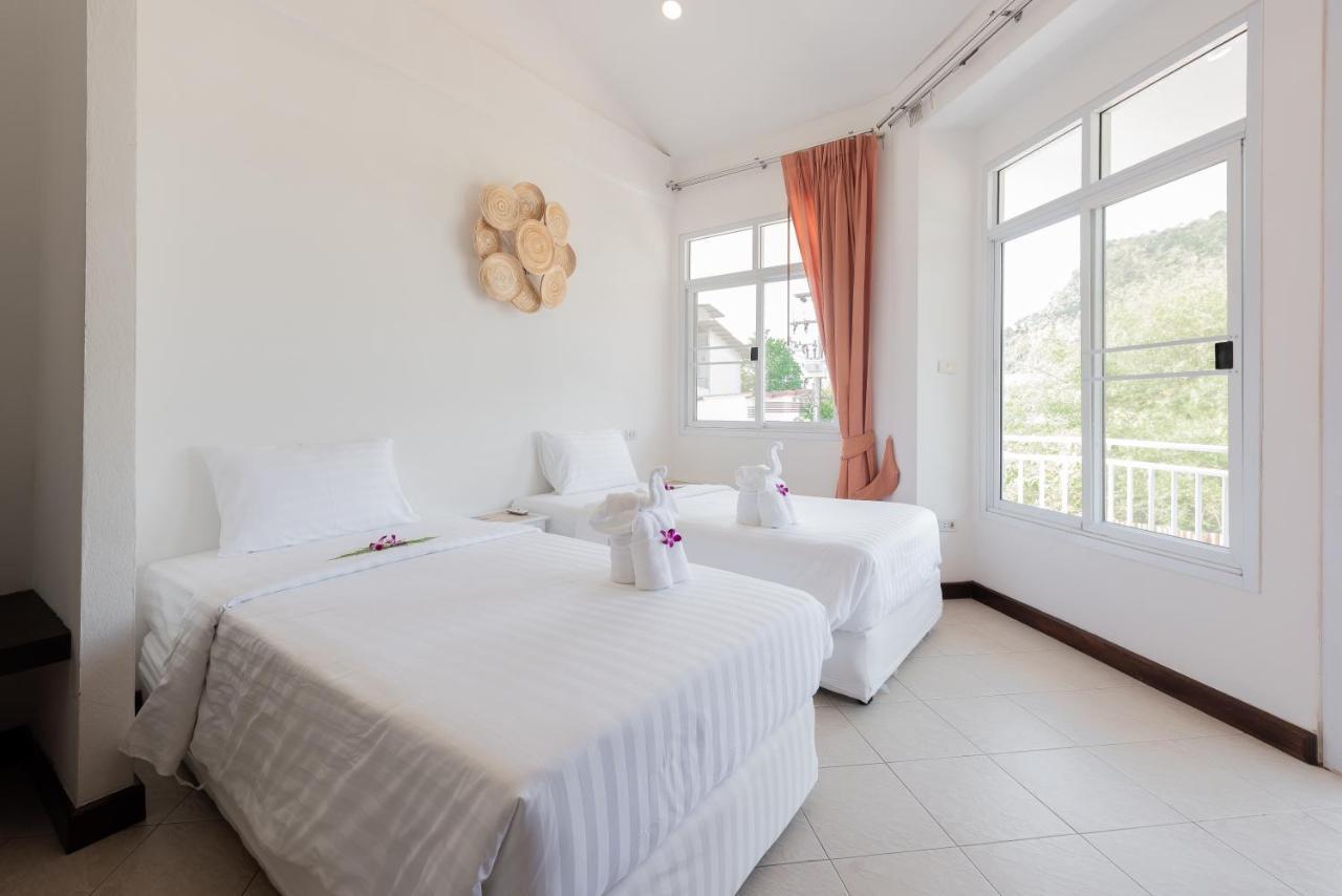 Twin Villa