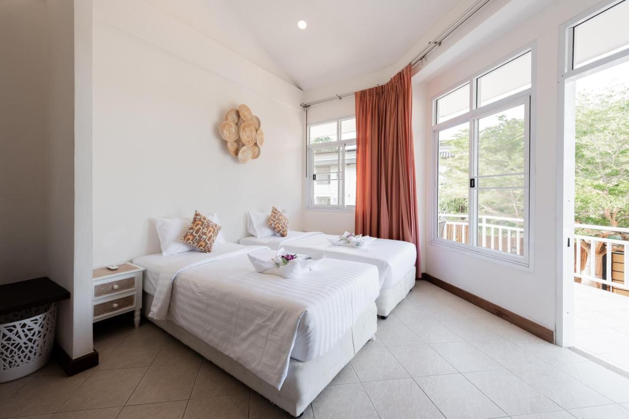 Twin Villa