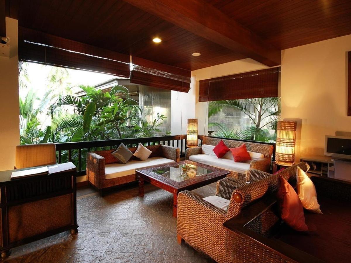 Resort Golden Pine