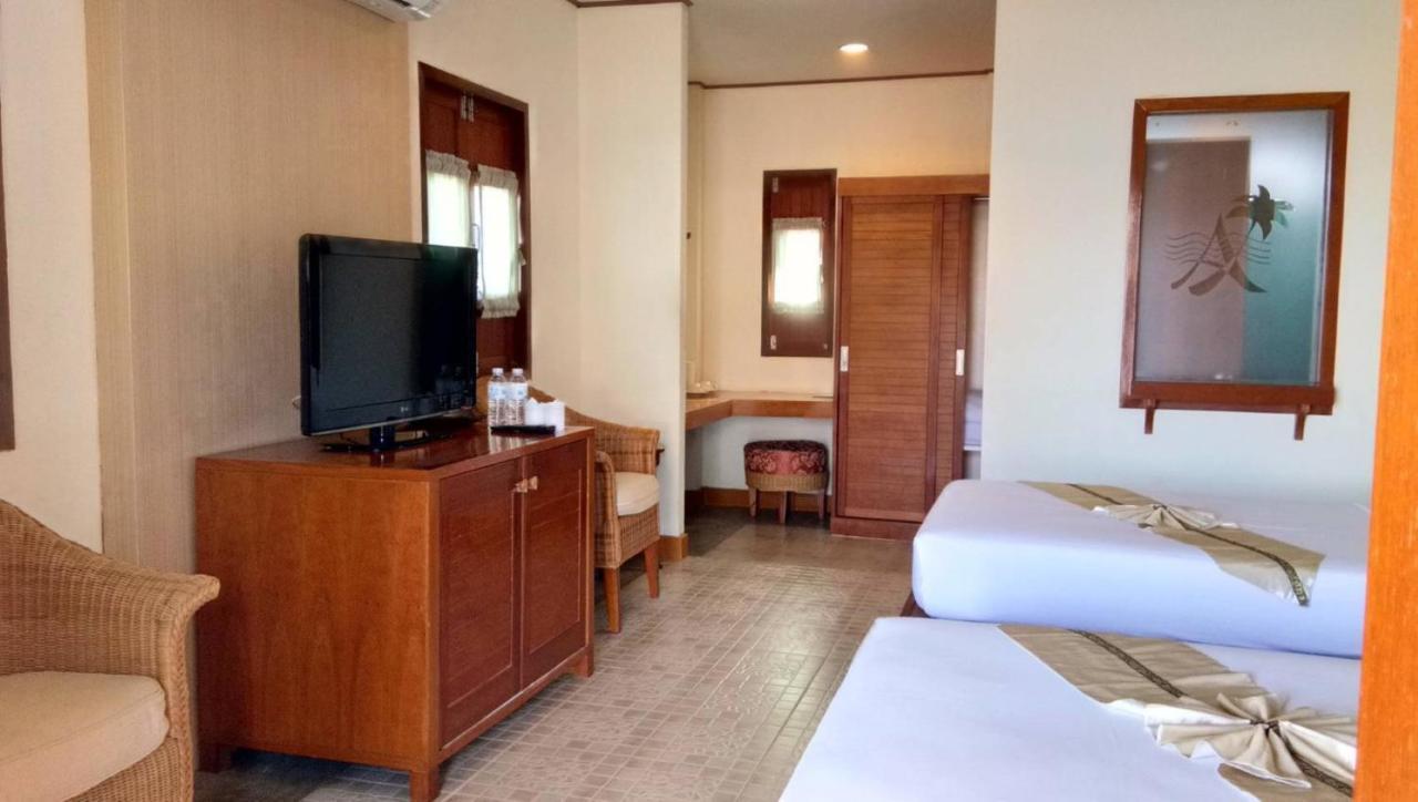 Resort Golden Pine Pran Buri