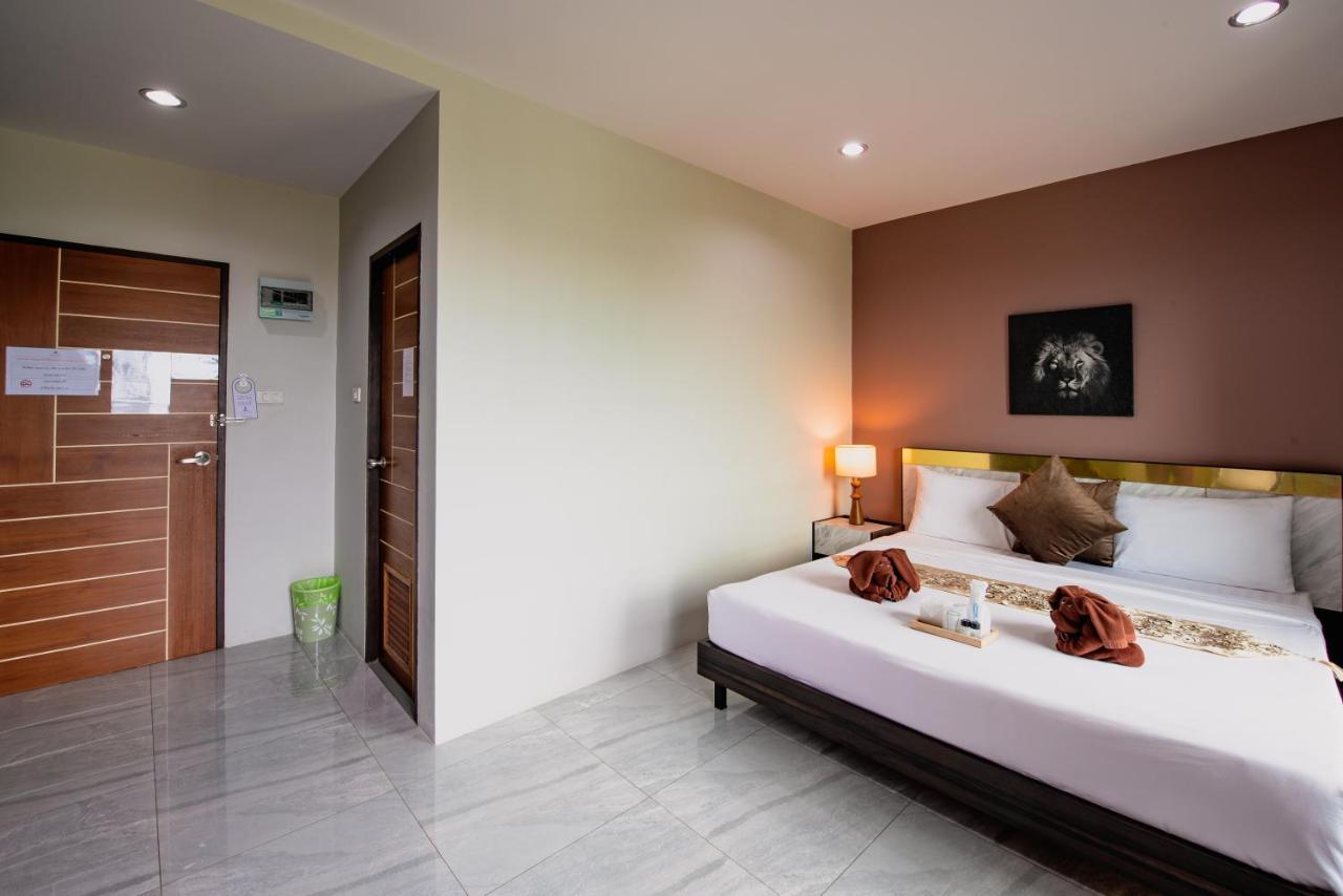 The Living Samutprakan 3*