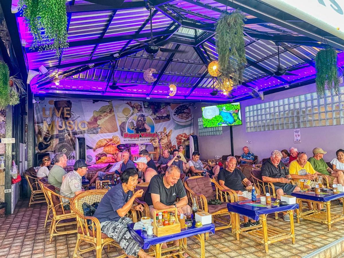 Happy Vikings - Beachfront Guest house Jomtien Beach