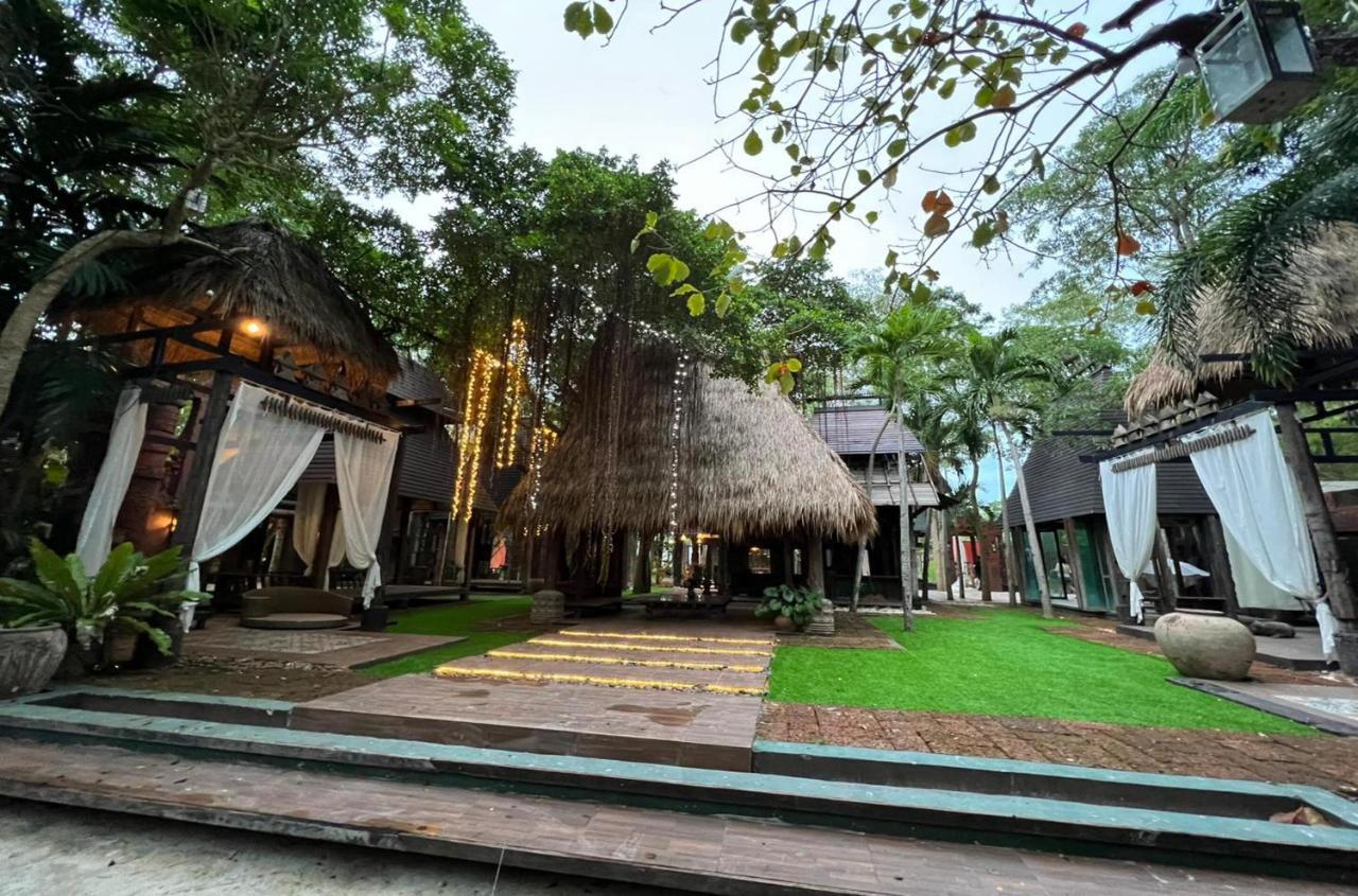 Khgema Nuanjun Pool Gallery * Ban Huai Yai