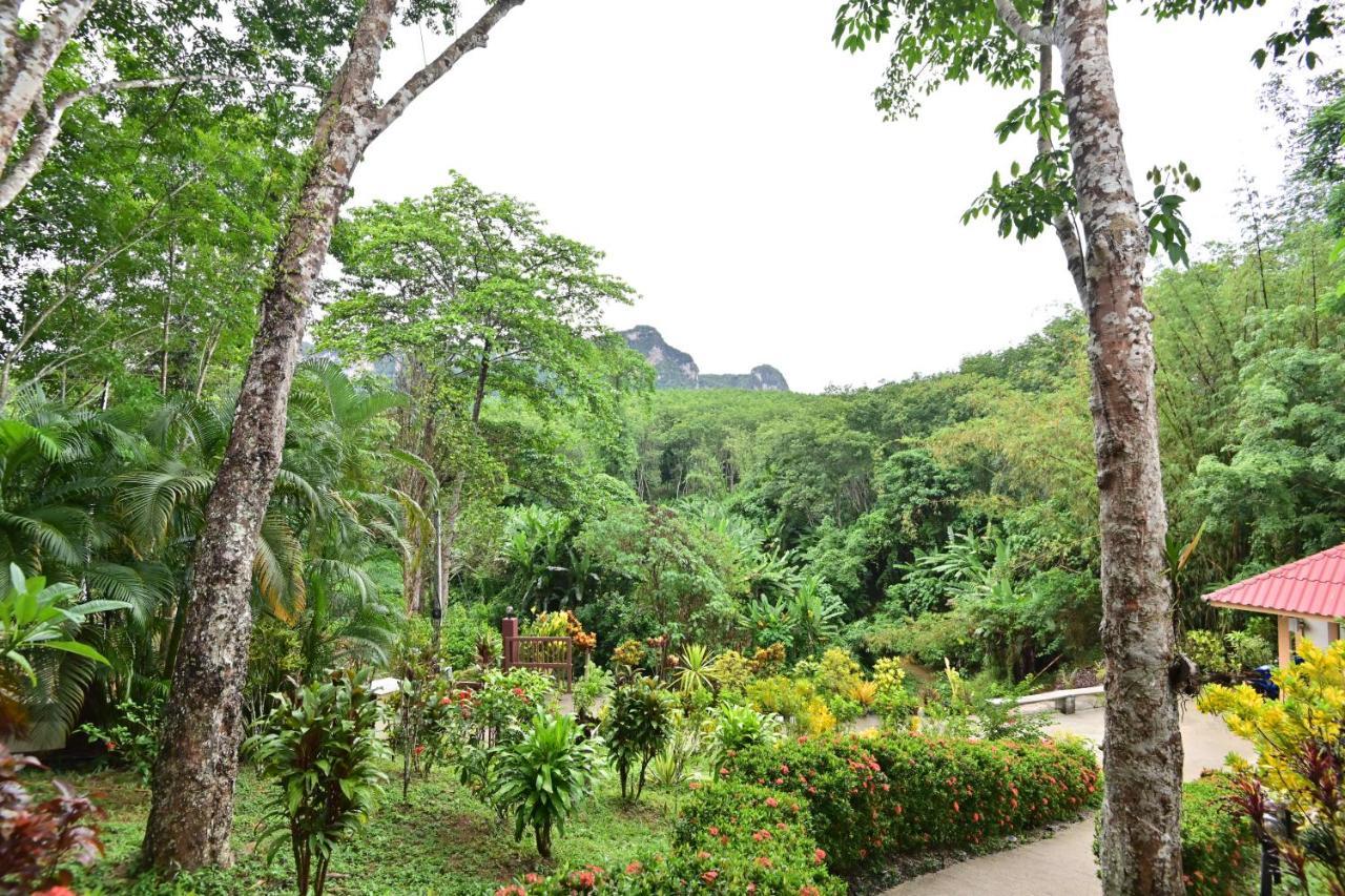 Khao Sok River Resort 2*