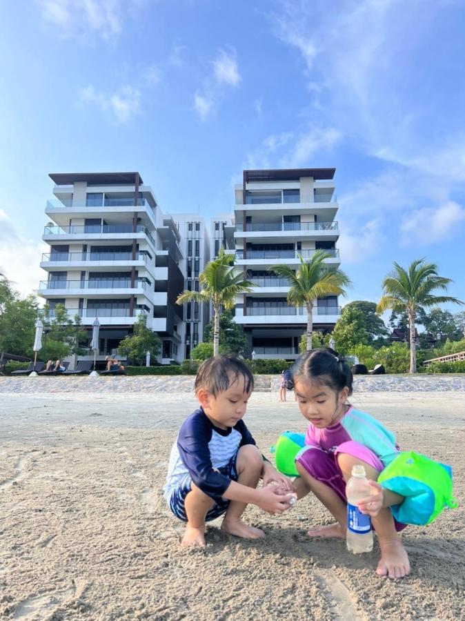 Hi Sea E272 At Escape Mae Pim Apartment