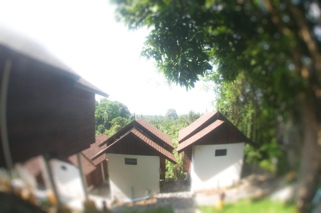 Hotel Kawarin Secret Hut And