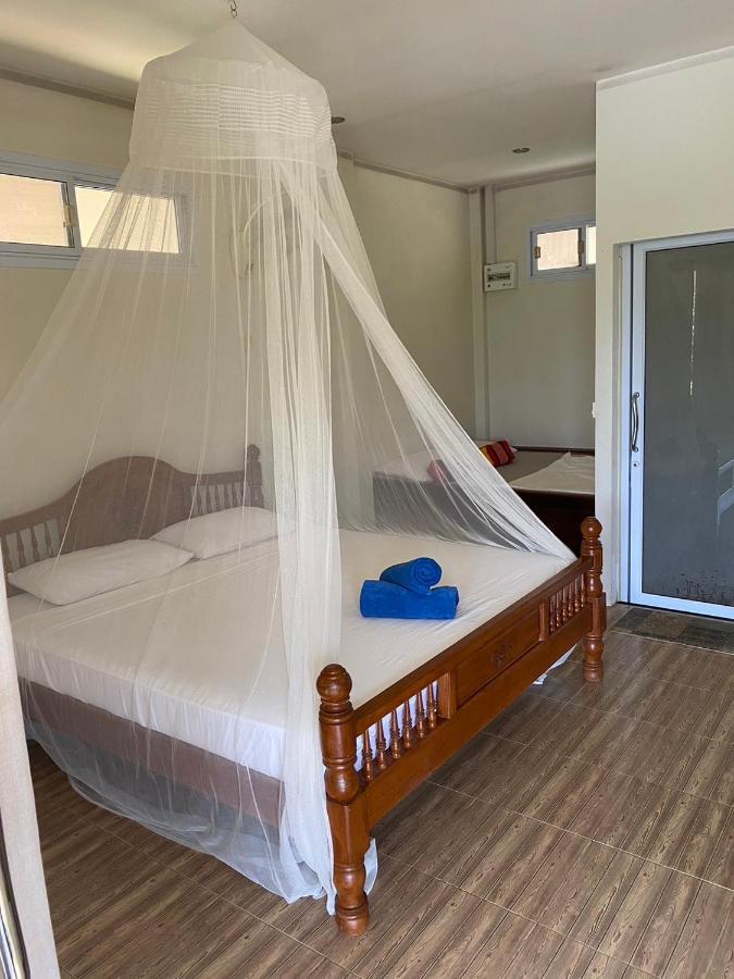 Khao Sok Hill Resort