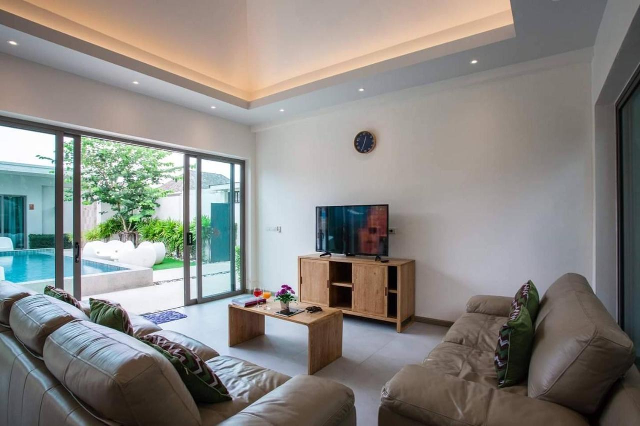 Areeca Private Pool Villa Thalang