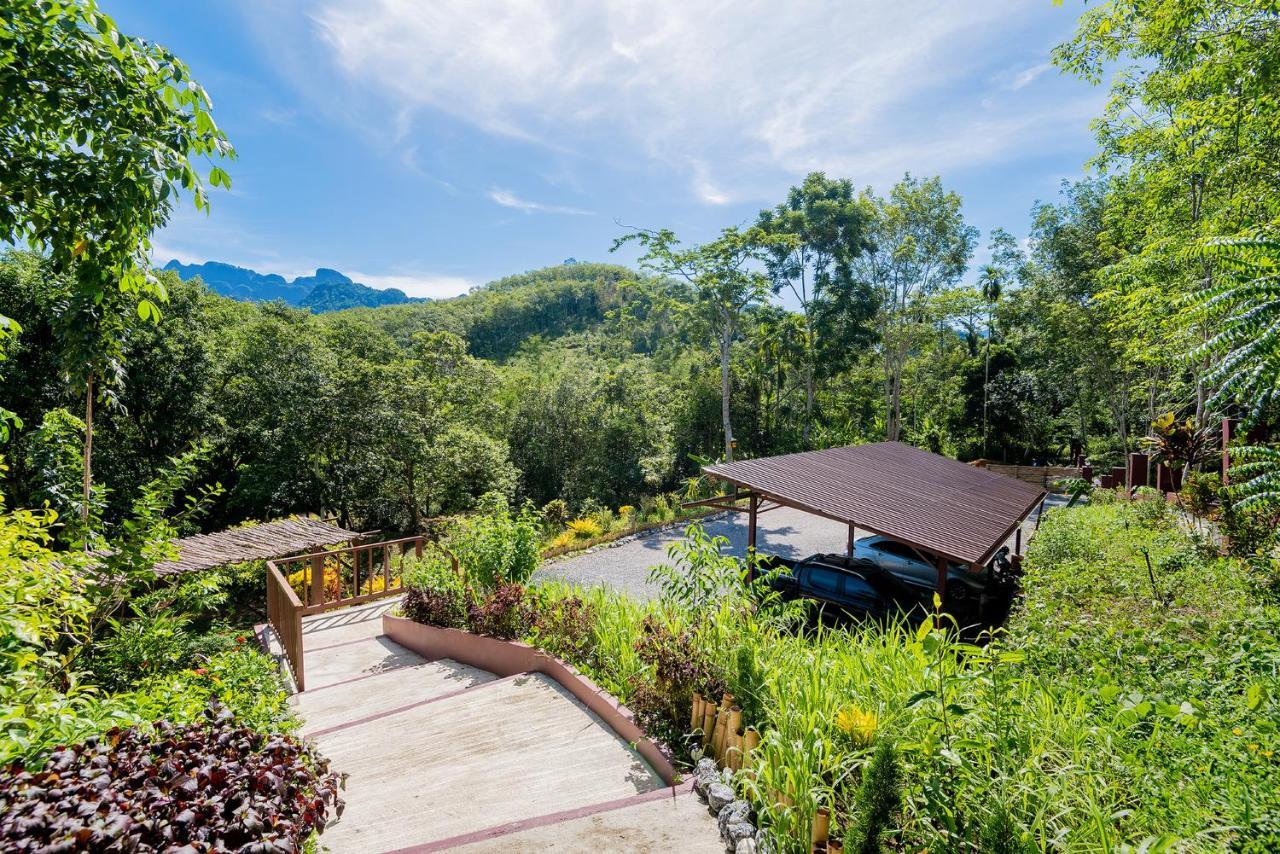 Khao Sok River Resort