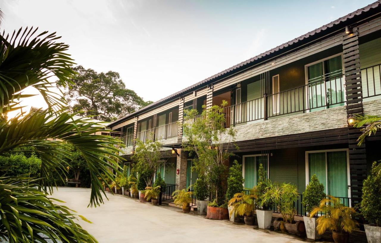 บ้านชมเขา - Baan Chom Khao Guest house Pakchong