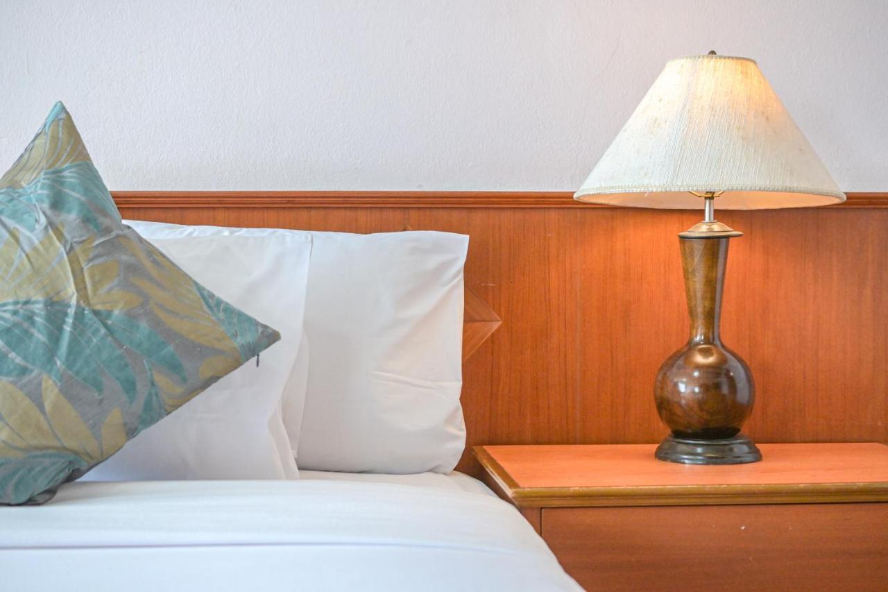 Rattana Park Hotel 3*