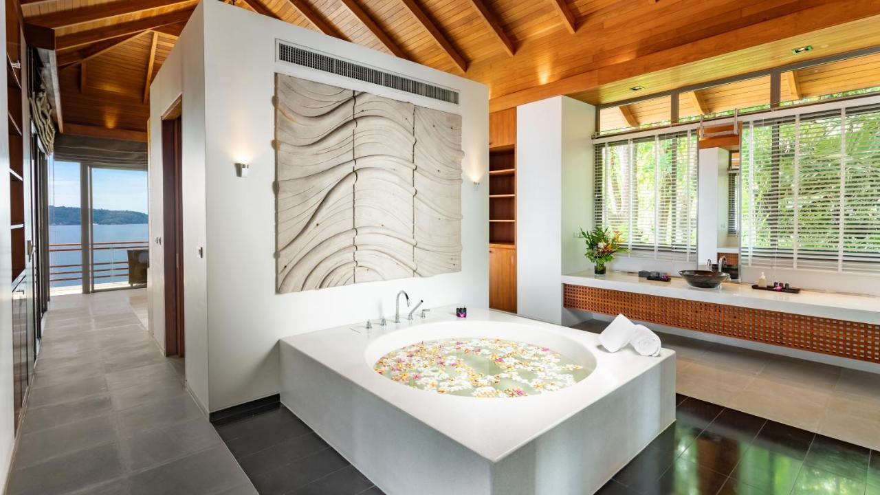 Villa Chelay Kamala Beach