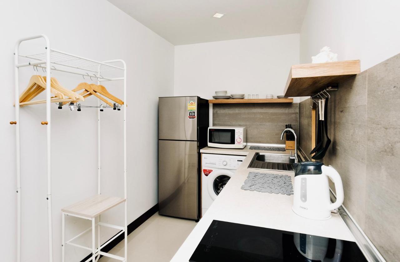 Apartment 7