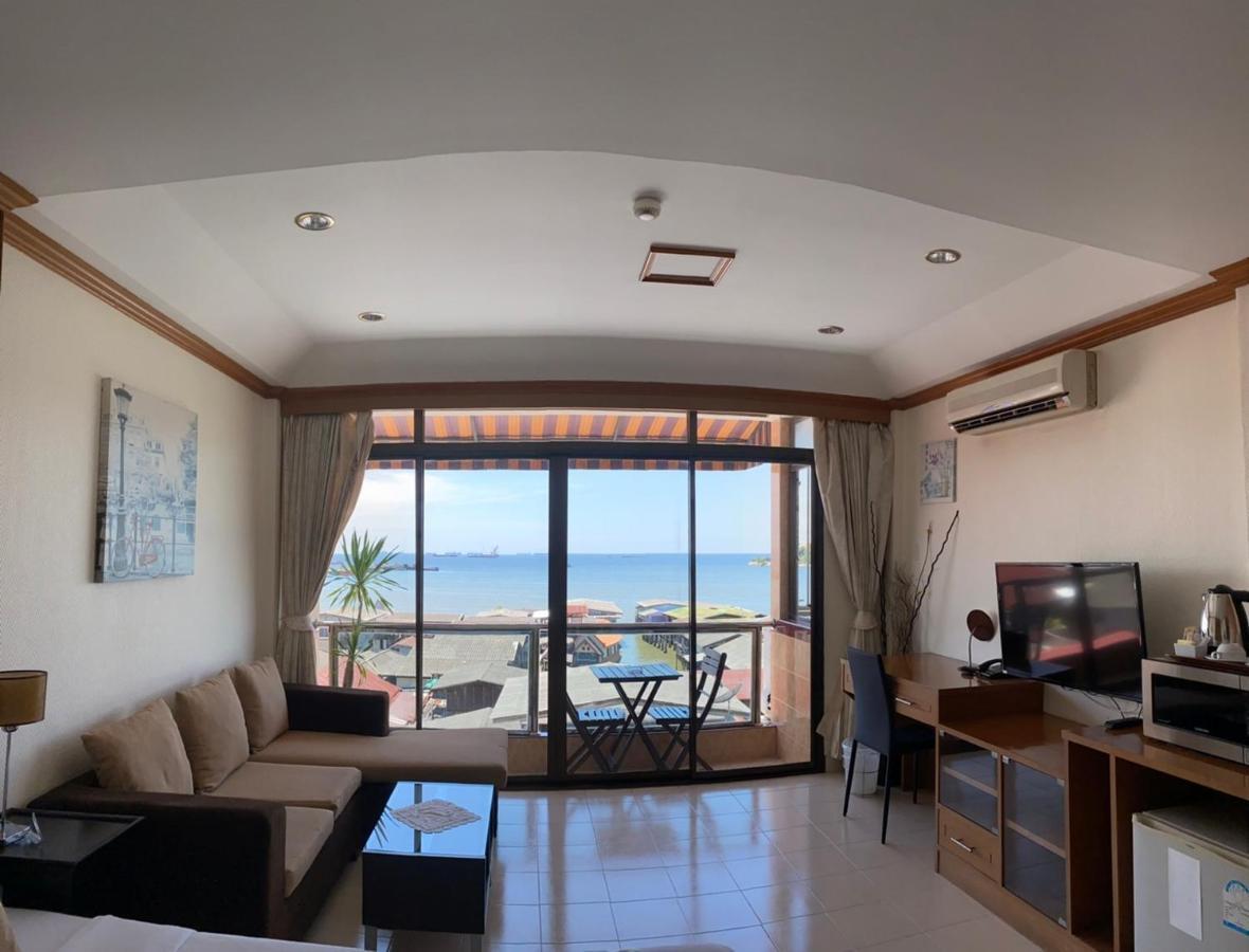Seaview Sriracha 3* Si Racha