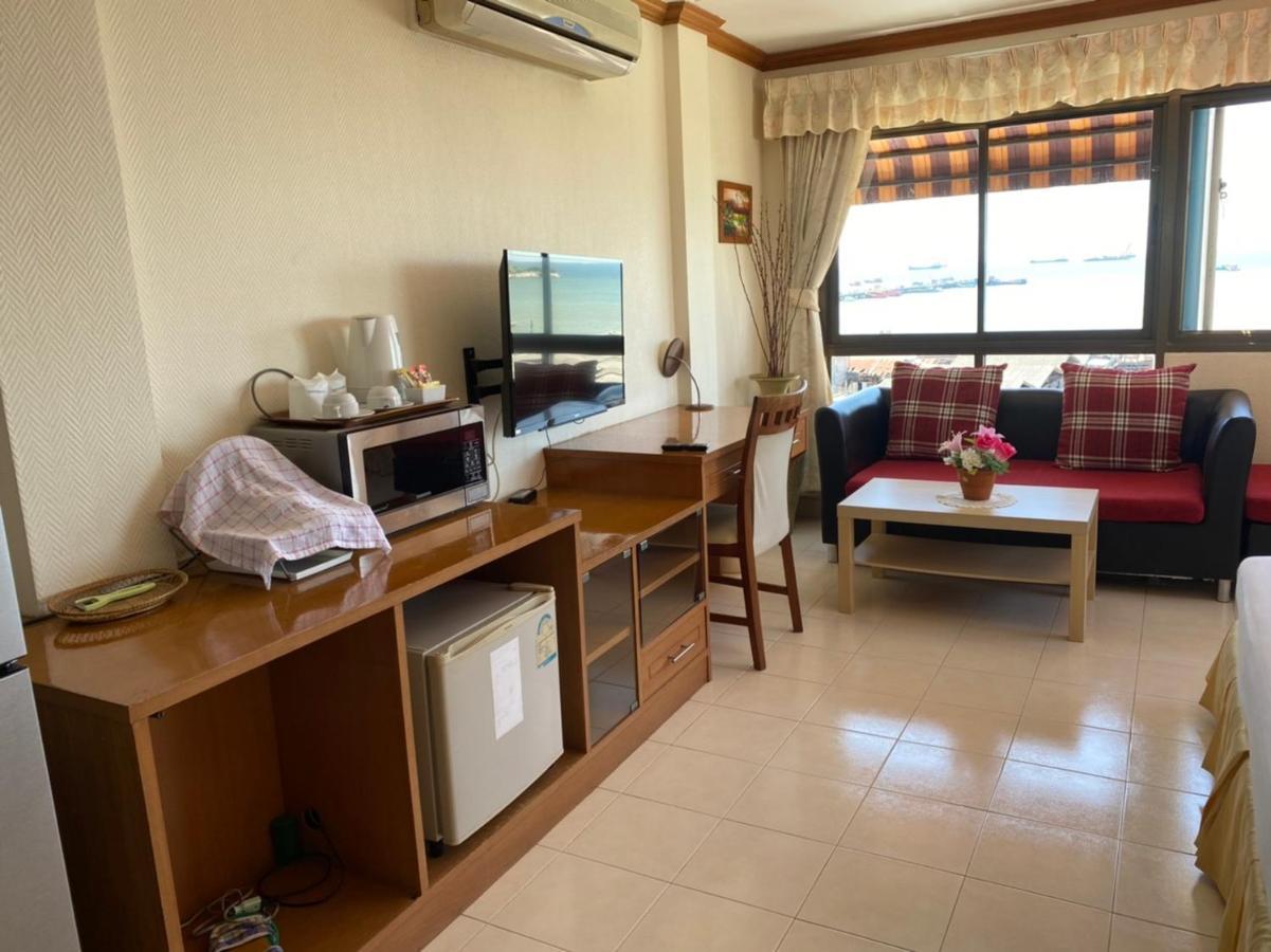 Seaview Sriracha Hotel 3*