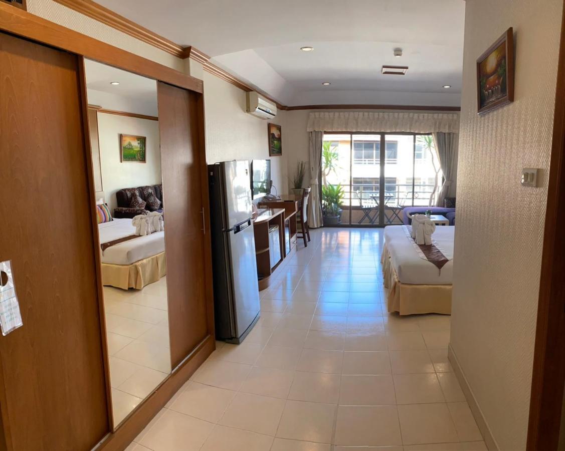 Seaview Sriracha Hotel 3*