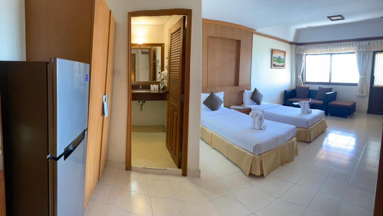 Seaview Sriracha Hotel 3*