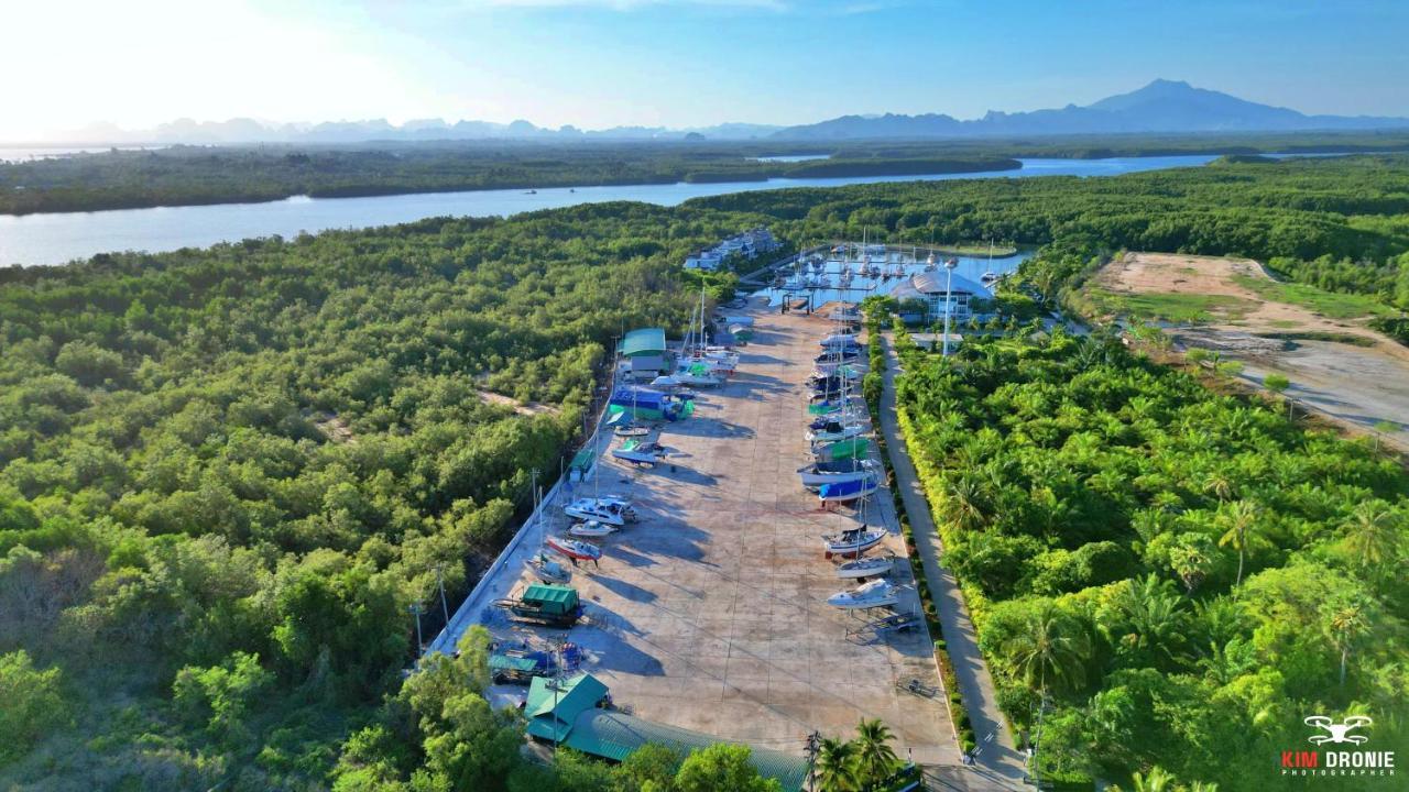 Resort Boat Lagoon 3*