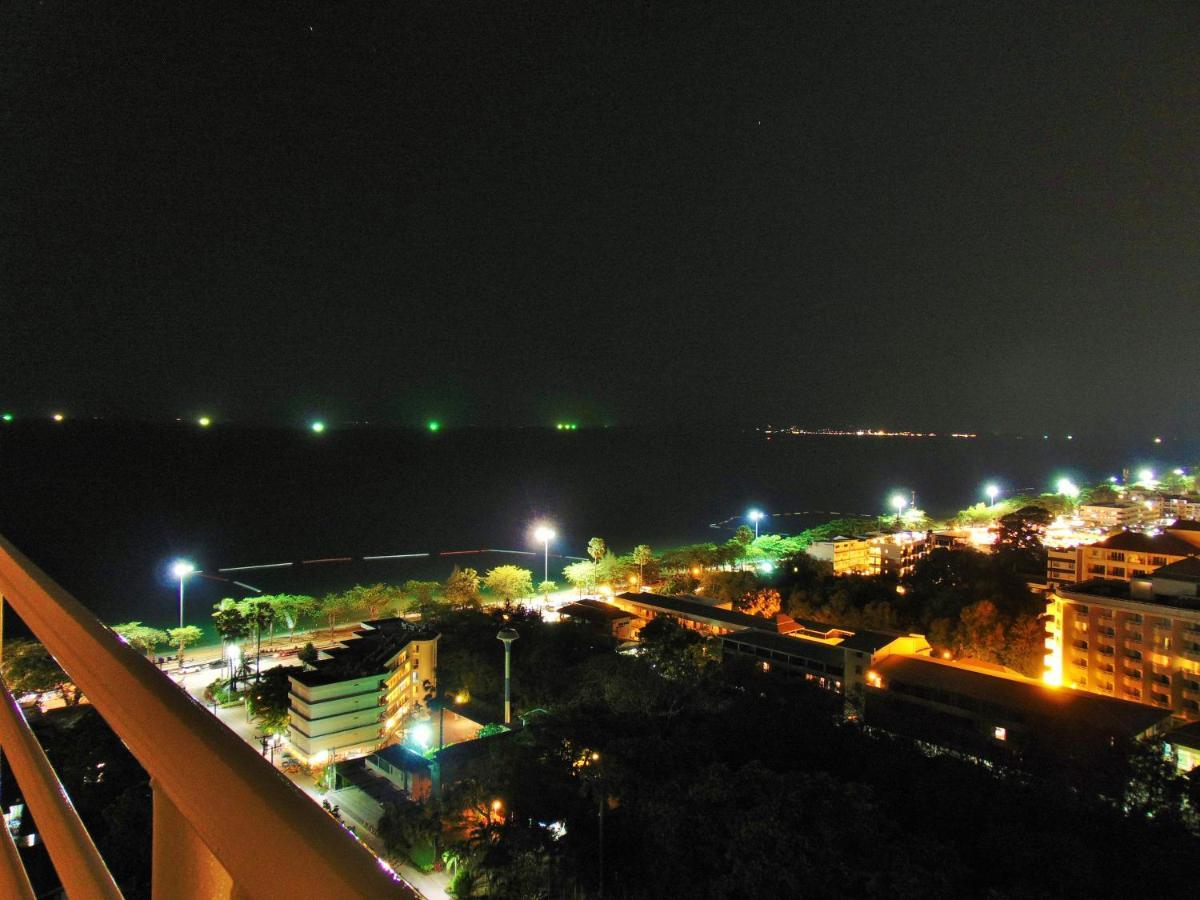 Sea View Beachfront Pattaya *