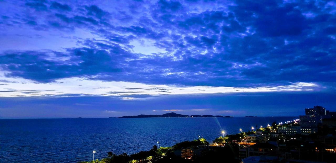 Sea View Beachfront Pattaya