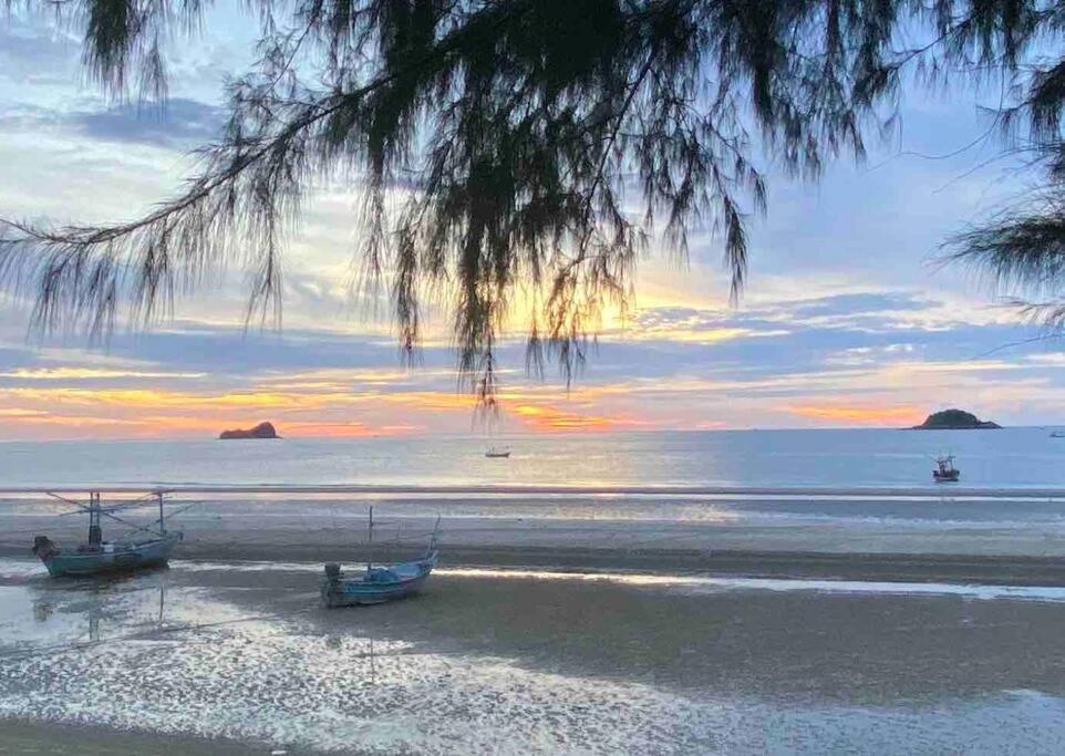 Las Tortugas, Cozy Condominium On Beach, Hua Hin Apartment Khao Tao