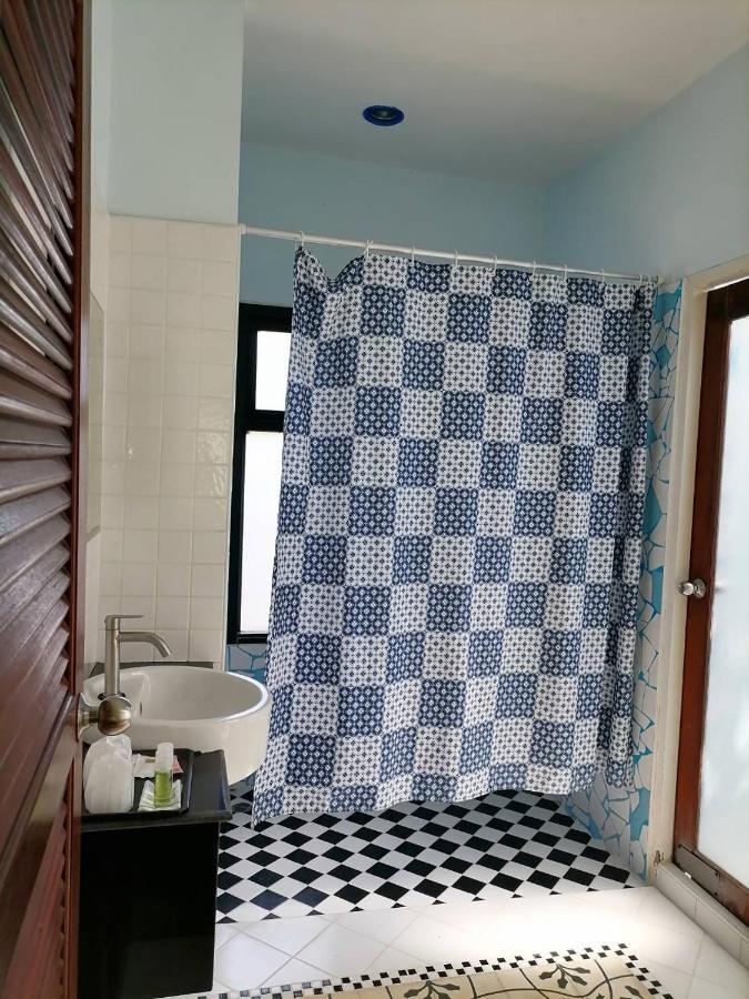 Resort Baanmontra -