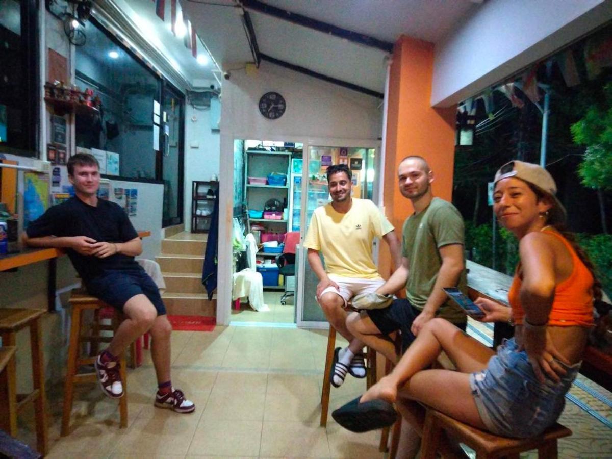 Voyagers Hostel Phi Phi Don