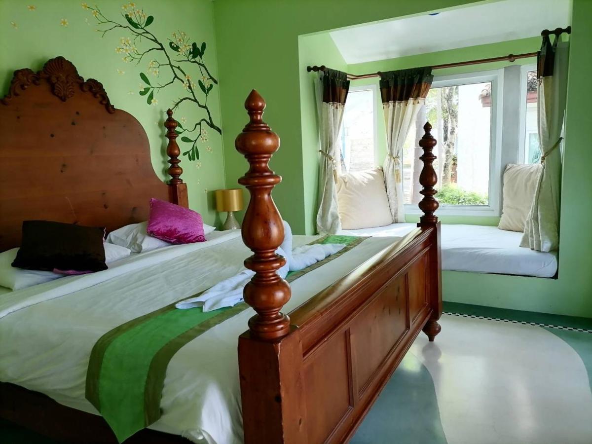 Resort Baanmontra - 4*