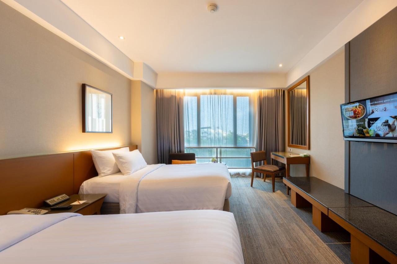 Grand Richmond Stylish Convention Nonthaburi