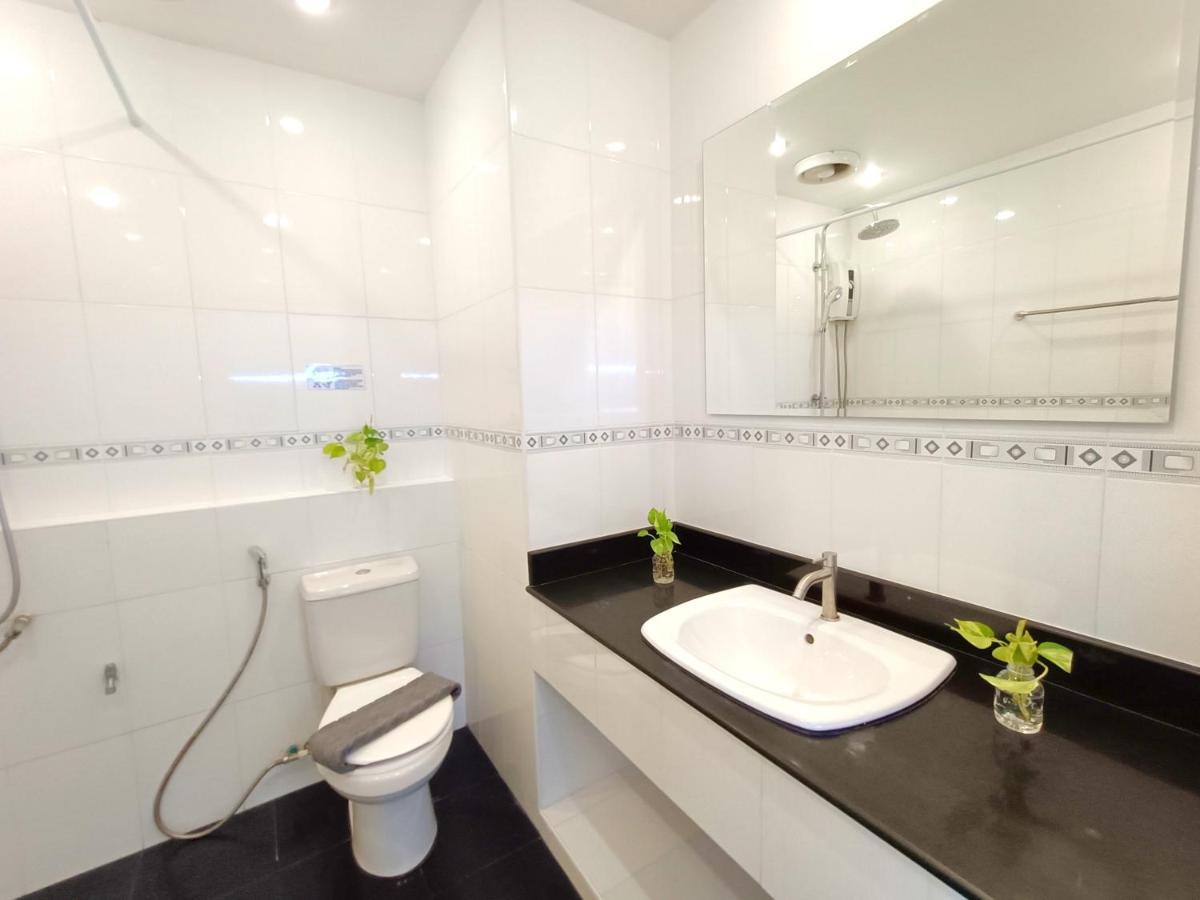 Apartment Sea View Beachfront Pattaya Jomtien Beach