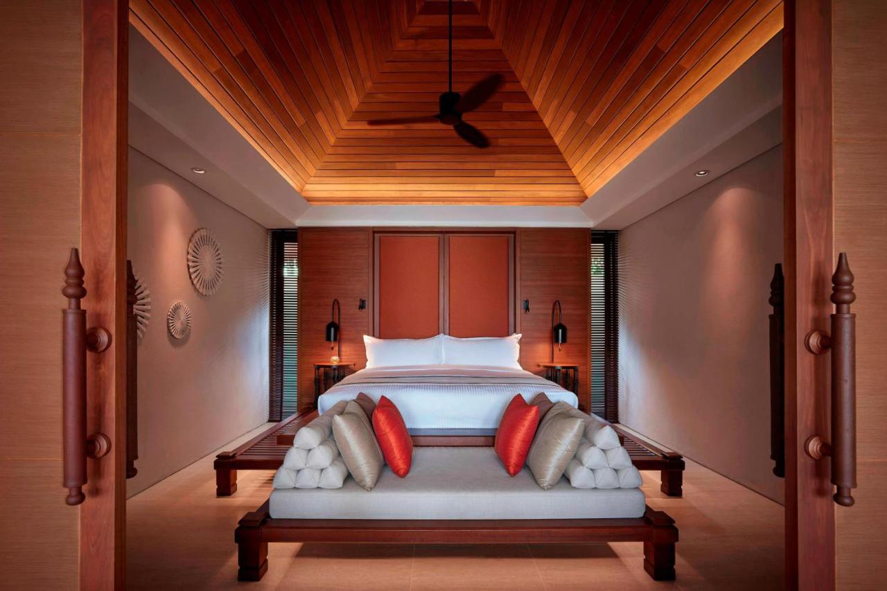 The Ritz-carlton, Koh Samui