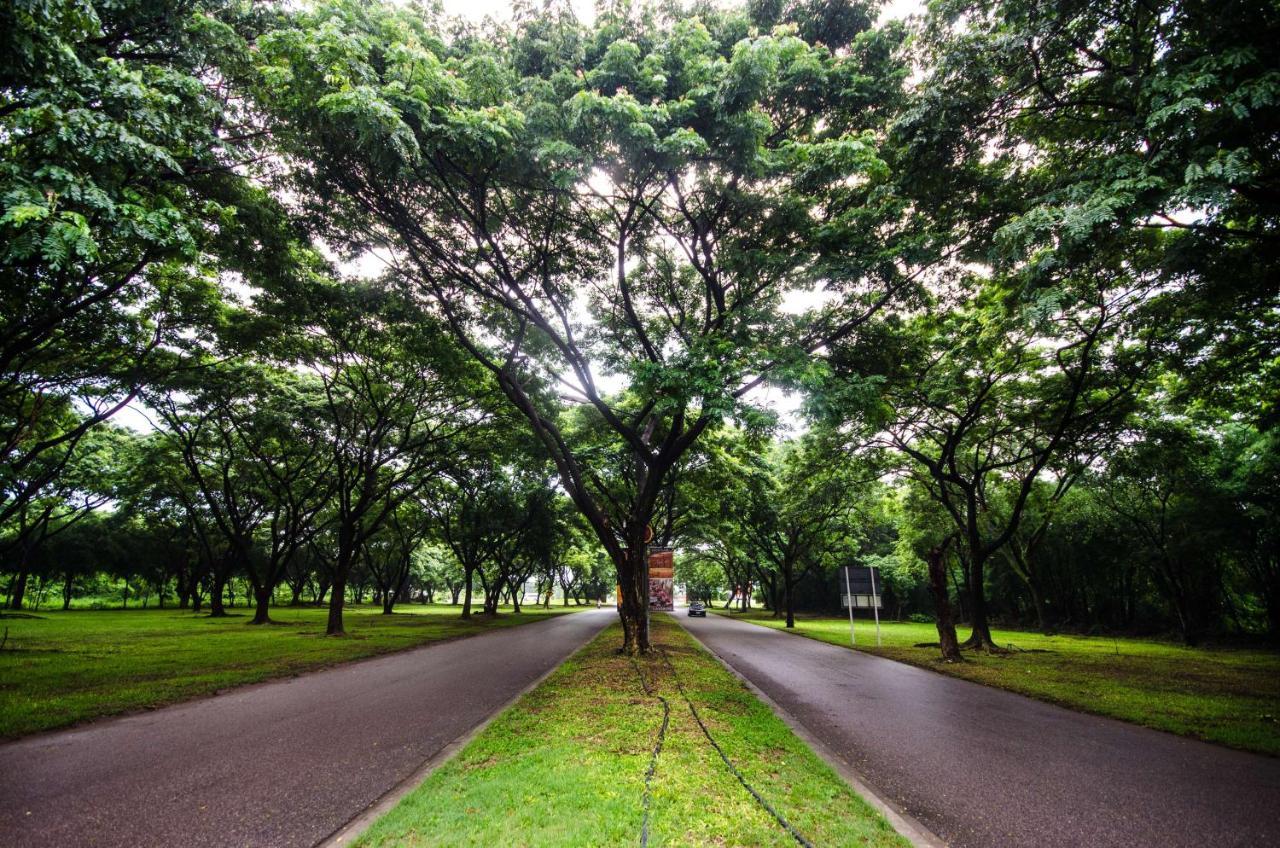 Tawa Ravadee Prachinburi, A Member Of Worldhotels Distinctive 4*