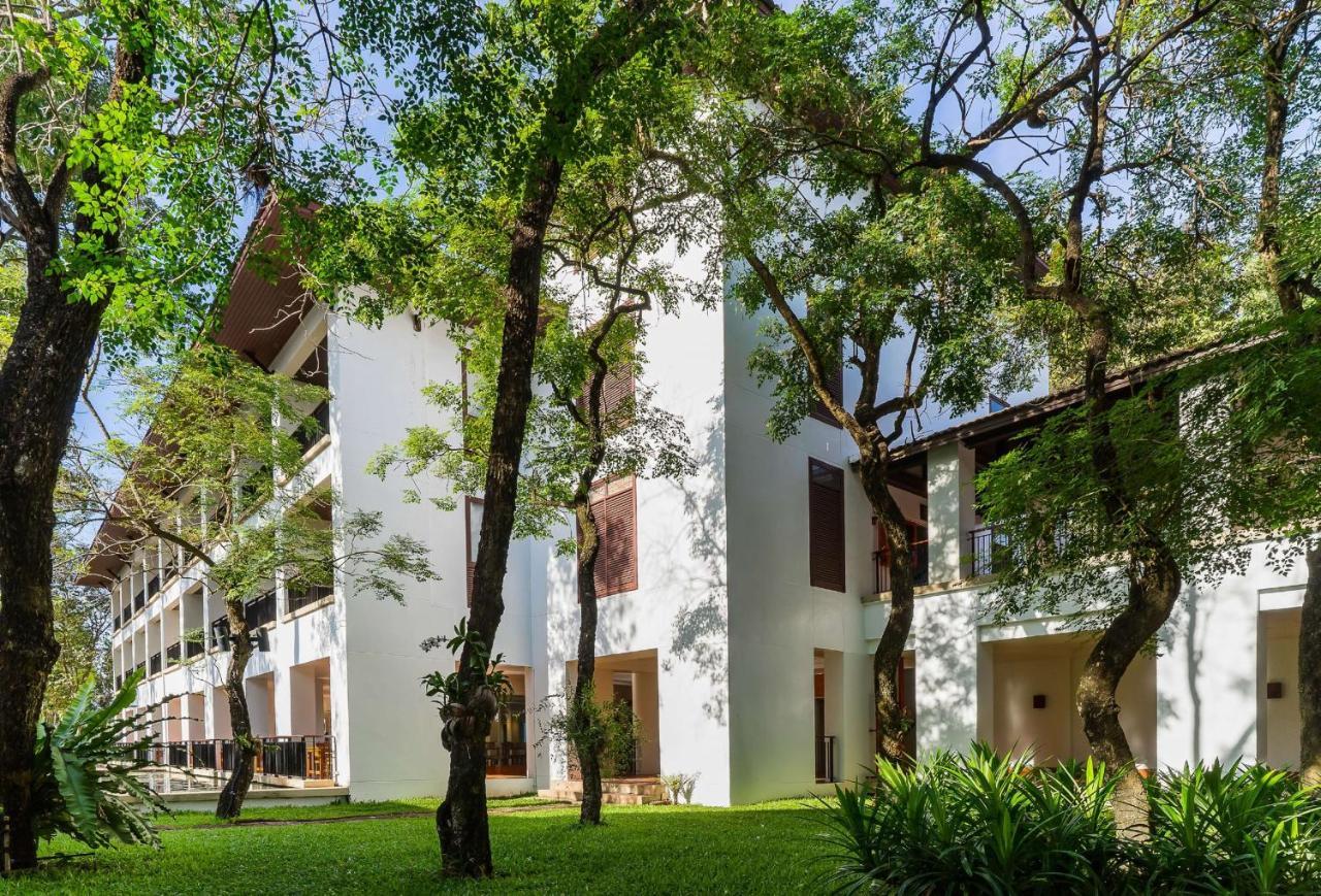 Resort Tawa Ravadee Prachinburi, A Member Of Worldhotels Distinctive Si Maha Phot