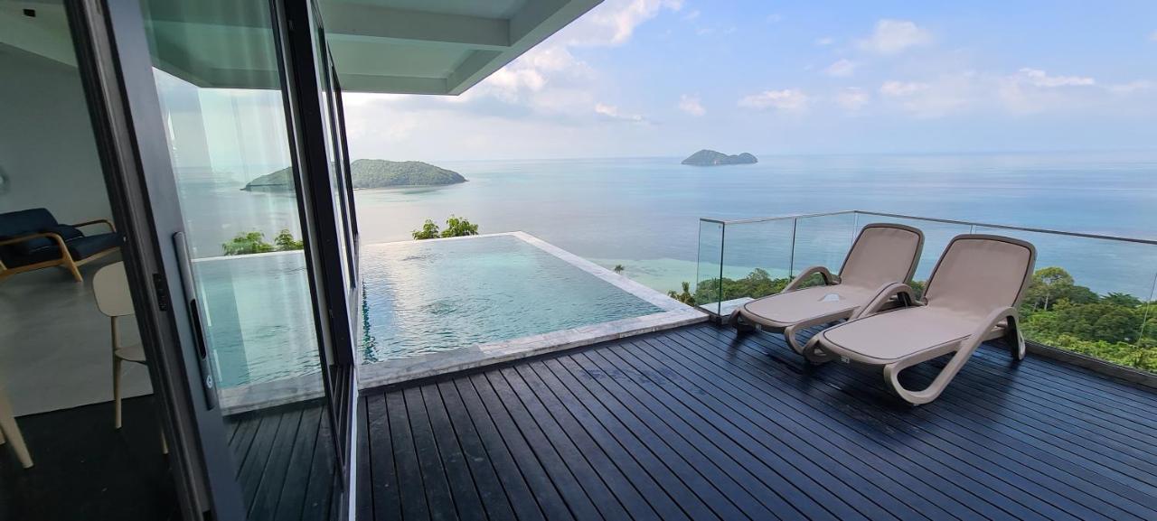 Sis And Sea Villa
