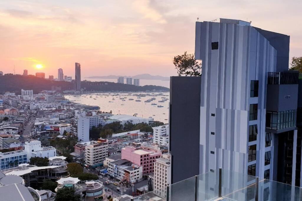 Apartamento Base Huge 2bed King&queen With Infinity Pool & Free Netflix! Pattaya
