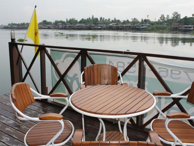 Ingnatee Holiday park Pathum Thani