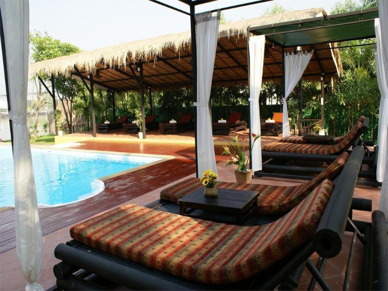 Holiday park Ingnatee 3*