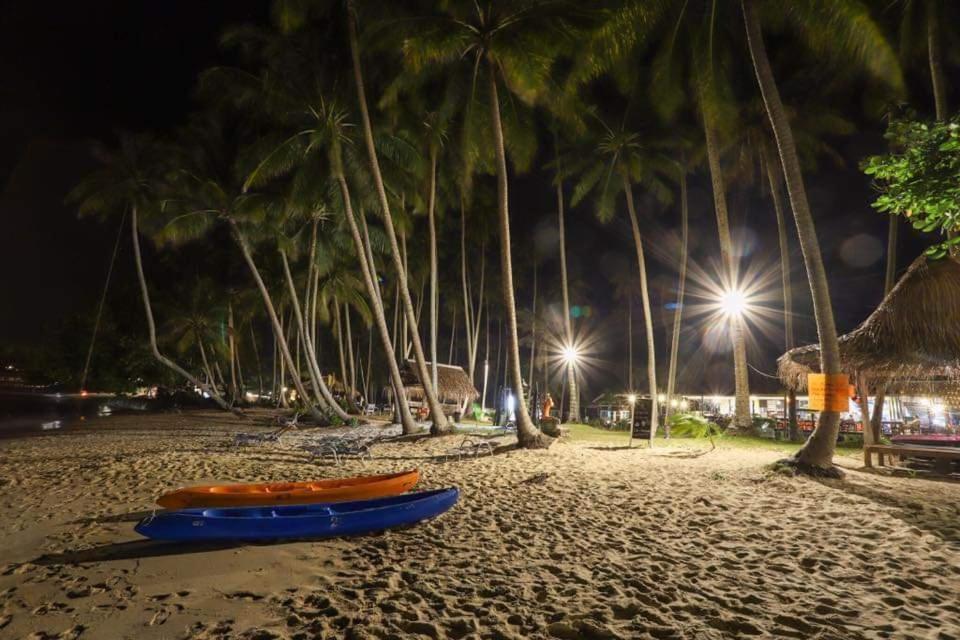 Koh Kood * Ban Lak Uan