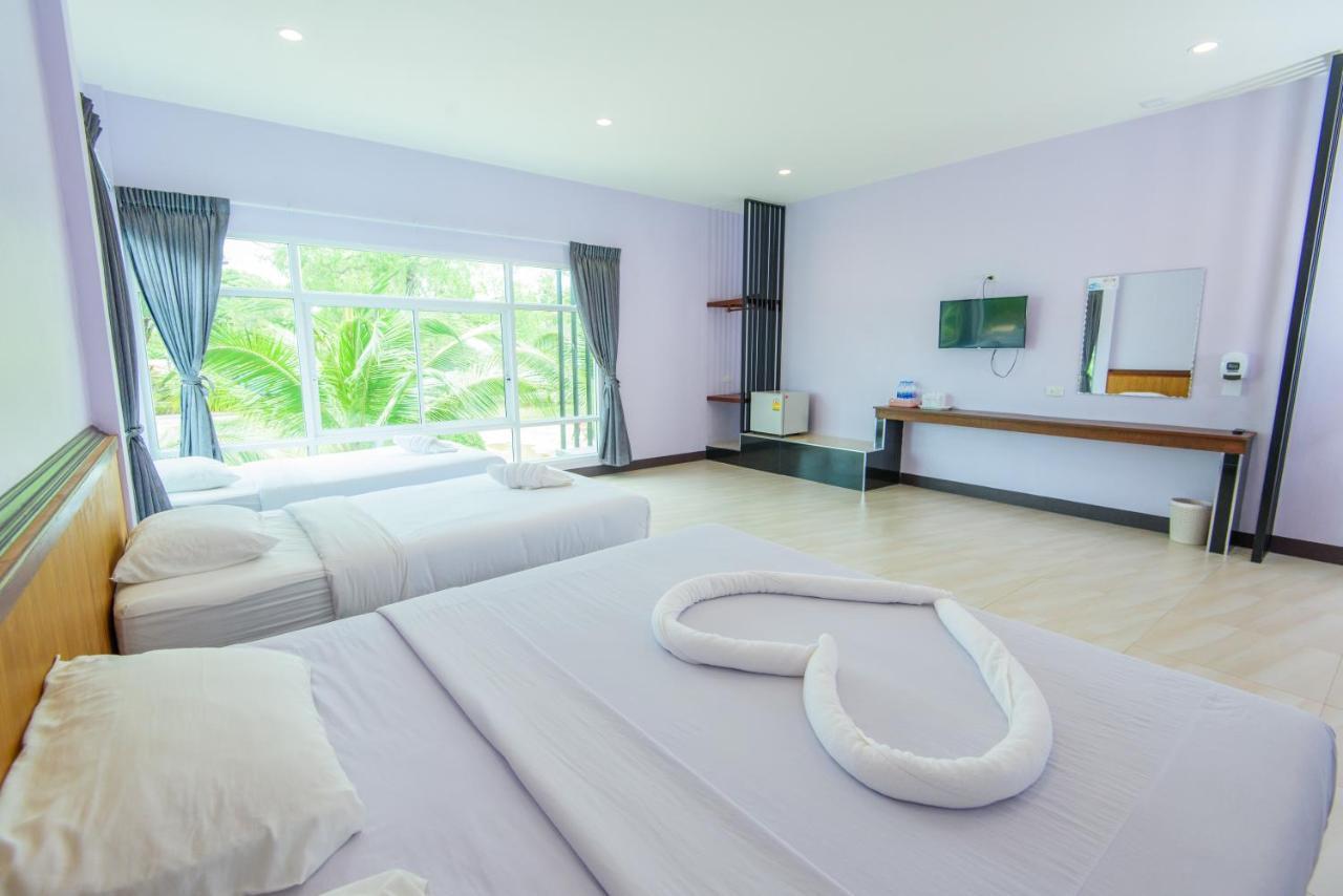 หาดตื้น คลื่นสวย - Hadtuen Kluensuay Resort Praia de Chao Lao