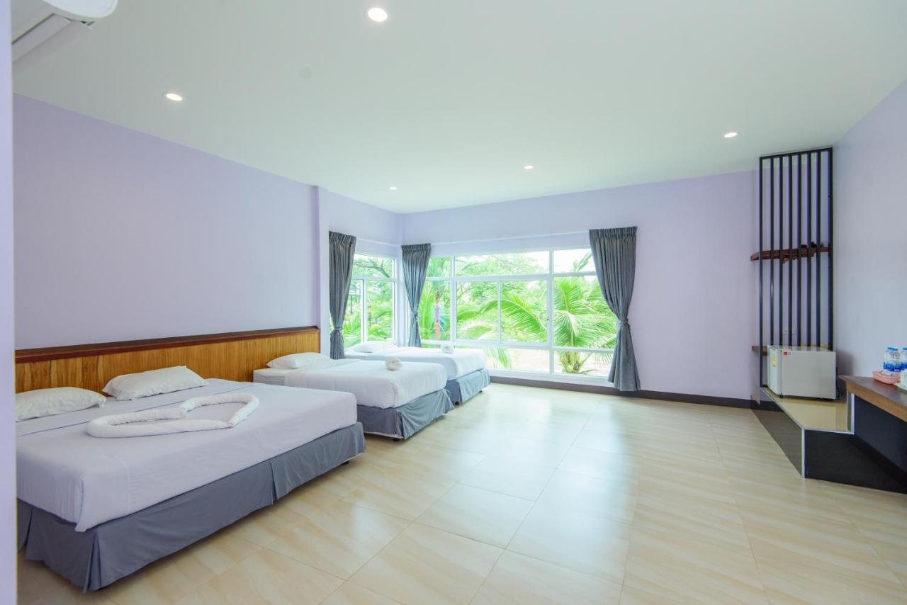 หาดตื้น คลื่นสวย - Hadtuen Kluensuay Resort Praia de Chao Lao