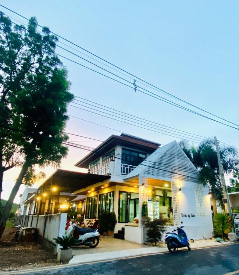 Virawan Pool Resort