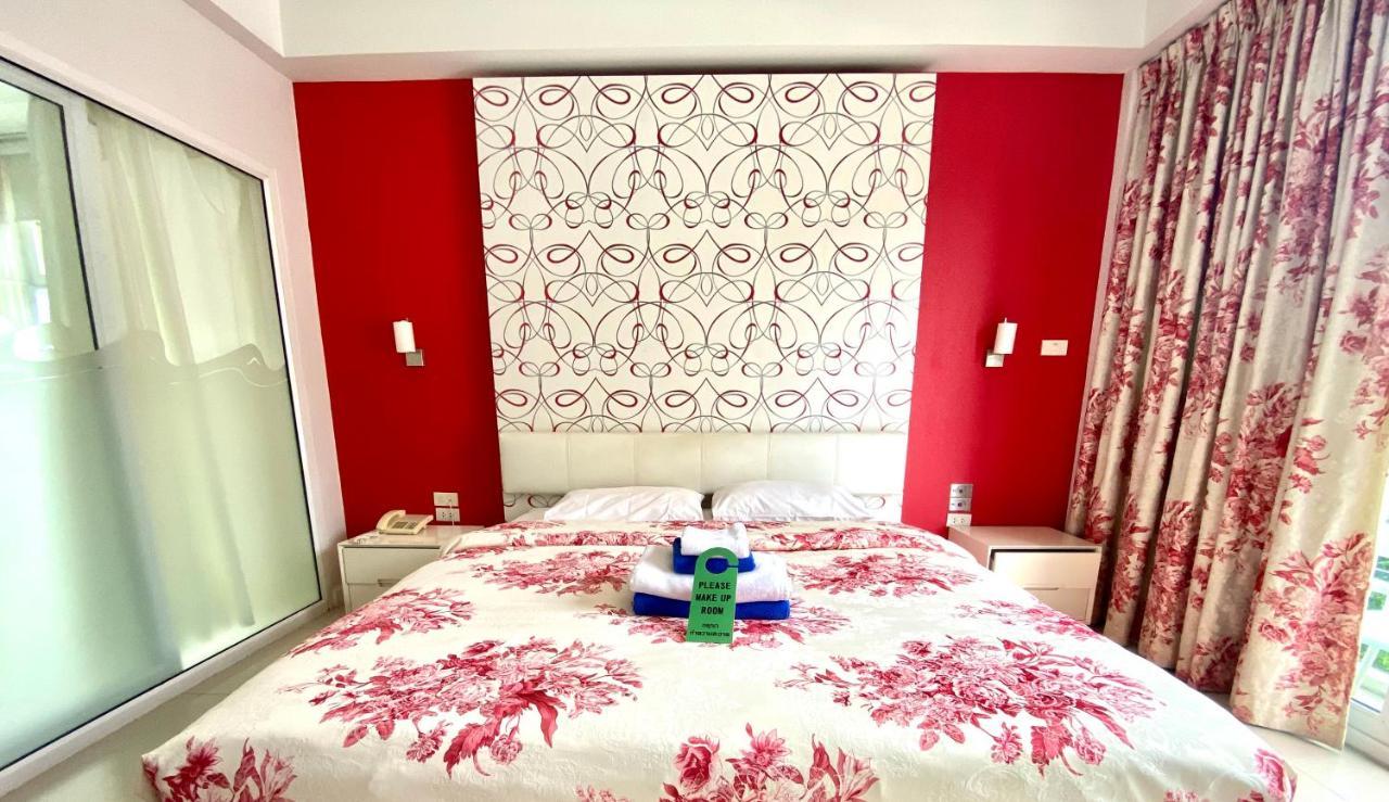 Access Hotel